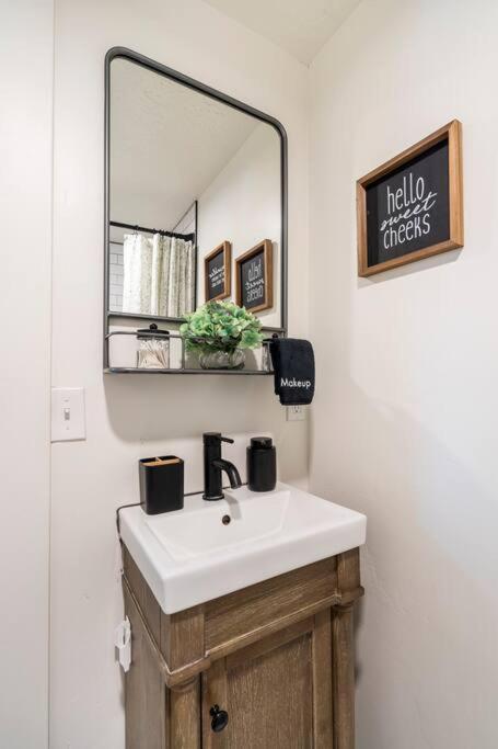 Apartamento Lady Madonna Sage Flat Salt Lake City Exterior foto